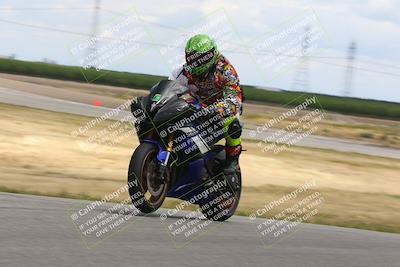 media/Apr-26-2024-TrackDaz (Fri) [[c4b677d280]]/C Group/140pm (Wheelie Bump)/